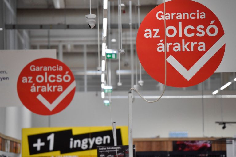 Újabb kedvezményekkel csábítja a vásárlókat a Tesco