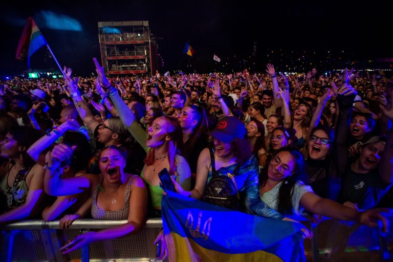 Így bulizott és táncolt Tóth Andi a Sziget Fesztiválon (videó)