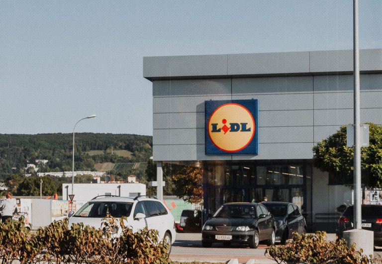 A Lidl dolgozóinak bére szeptembertől újabb 10 százalékkal növekszik