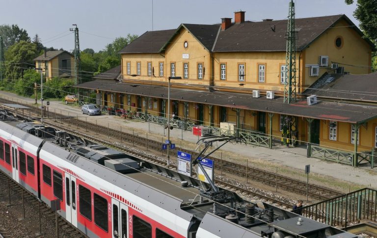 Ezentúl az utasok válaszhatnak maguknak helyet a MÁV applikációjában