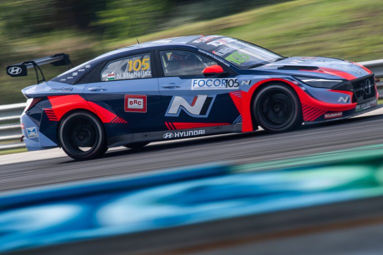 Óriási siker, Michelisz Norbert bajnok a túraautó világsorozatban