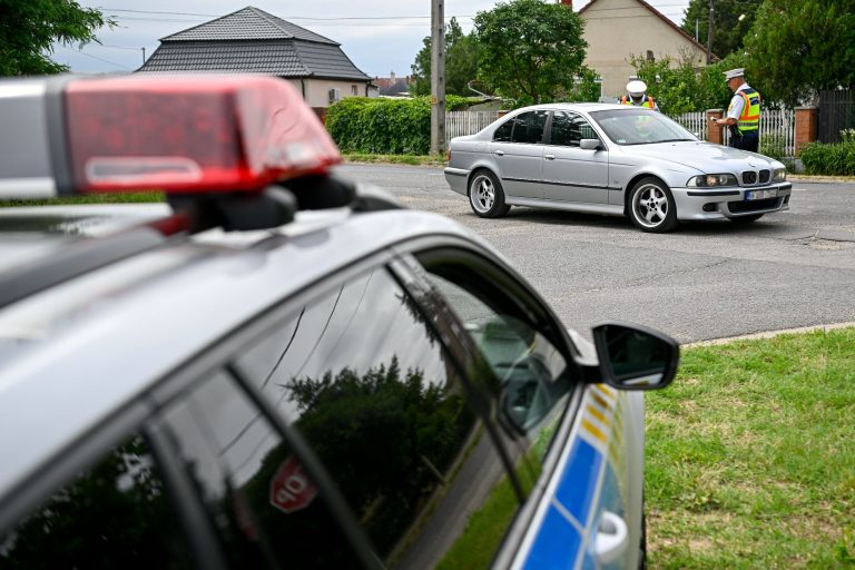 Hétfőtől vasárnapig fokozott rendőri ellenőrzés várható Fejér vármegyében