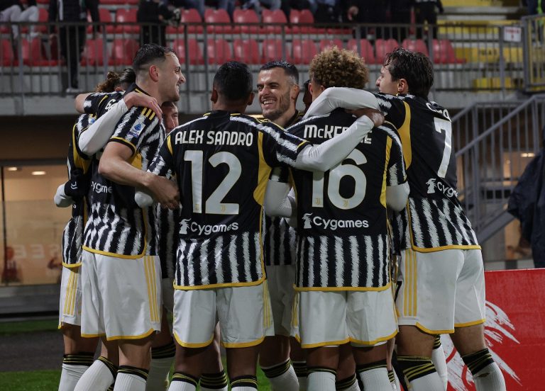 A Juventus sztárja először luftot rúgott, majd megnyerte a meccset (videó)