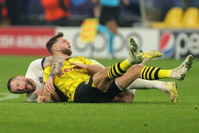 Videón a PSG hatalmas kihagyott helyzetei a Dortmund ellen