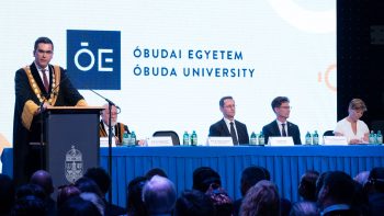 Az Óbudai Egyetemen továbbra is kötelező lesz az emelt szintű érettségi