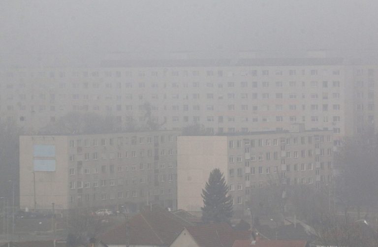 NNGYK: az ország több pontján is veszélyessé vált a levegő minősége a szálló por miatt