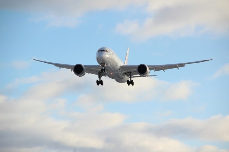 További áremelések jöhetnek a repülőjegyeknél a Boeing problémái miatt
