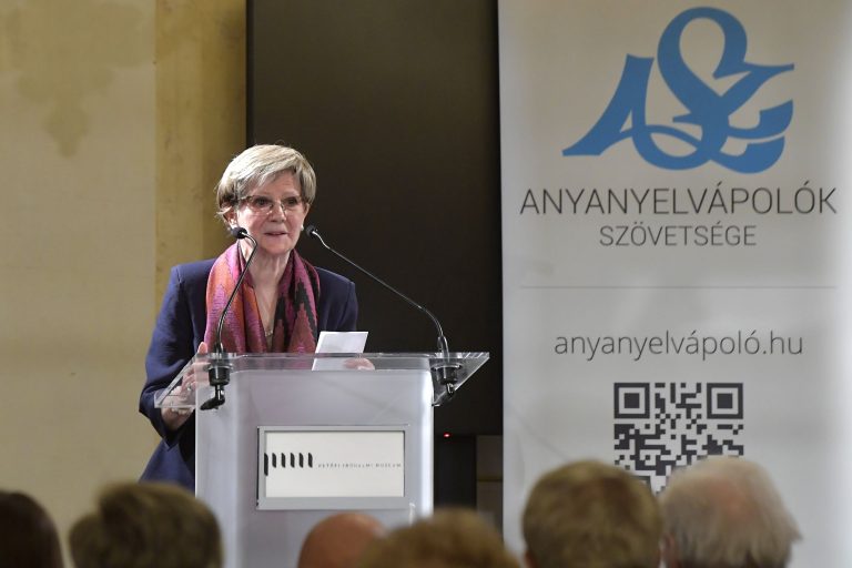 Magyar kultúra napja: konferenciát szervez az Anyanyelvápolók Szövetsége és az ELTE