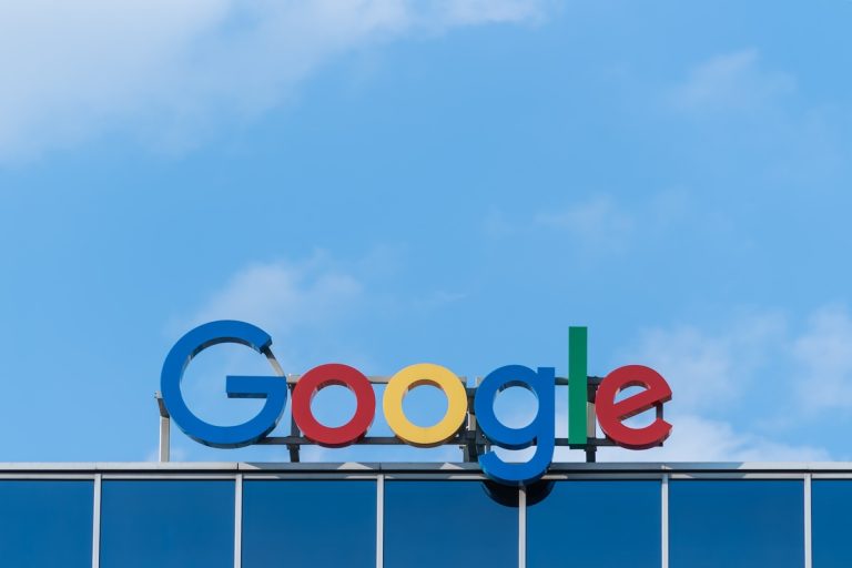 A Google több száz munkatársát elbocsátották a napokban
