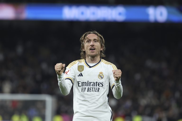 Nemet mondott a Real Madrid ajánlatára Luka Modric, továbbra is a pályán teljesítene