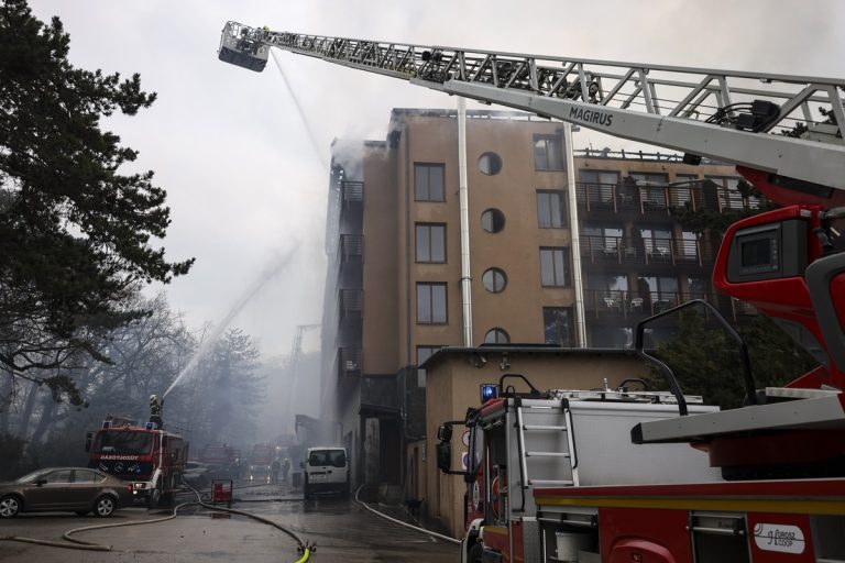 Nyomozást indított a rendőrség a visegrádi Silvanus Hotelben történt tűzeset miatt