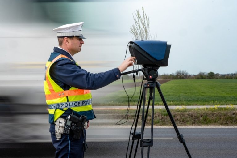 Ismét felköthetik a gatyát a magyarországi gyorshajtók