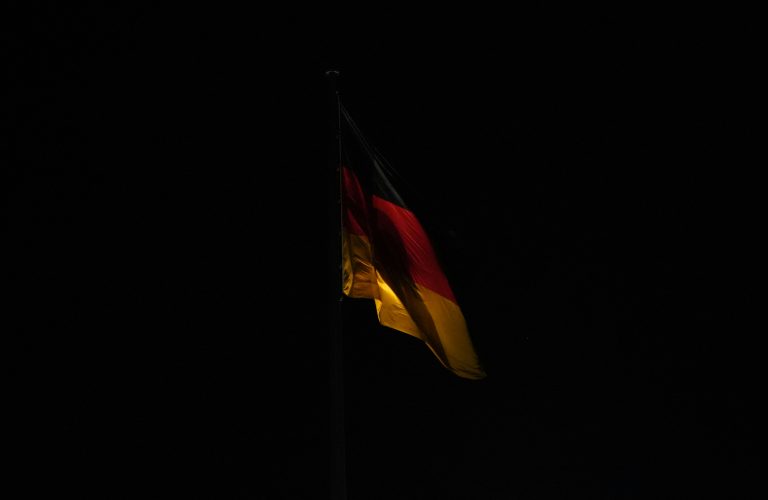 Náci szimbólum miatt áll a bál a 44-es számú német válogatott mez körül (fotóval)