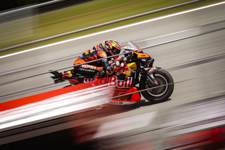 Élőben nézhetjük a MotoGP eseményeit a Katalán Nagydíjról