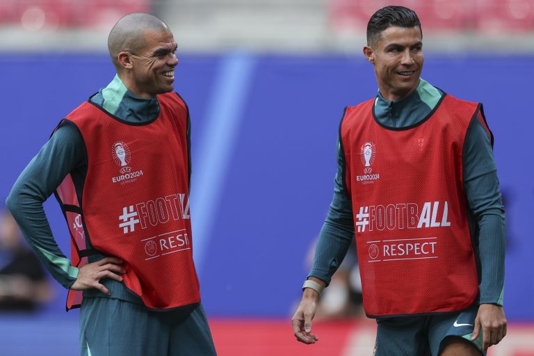 Ronaldo még ezen az Európa-bajnokságon sem tudja megelőzni Király Gábort
