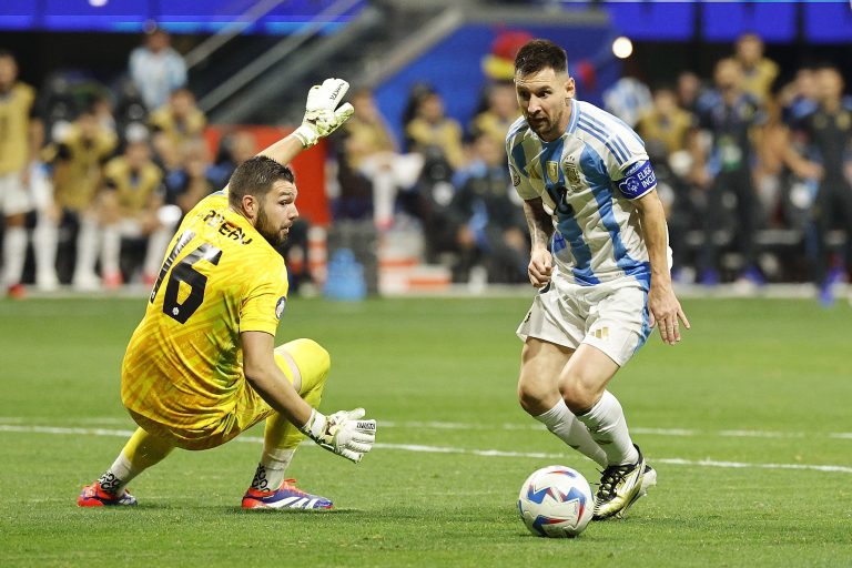 Copa América: győzelemmel kezdtek az argentinok, hihetetlen helyzetet hagyott ki Messi