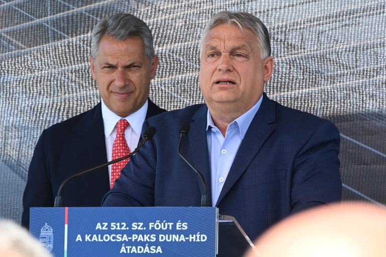 Orbán Viktor elárulta, miért járnak nagyon jól a magyarok a reptér visszavásárlásával