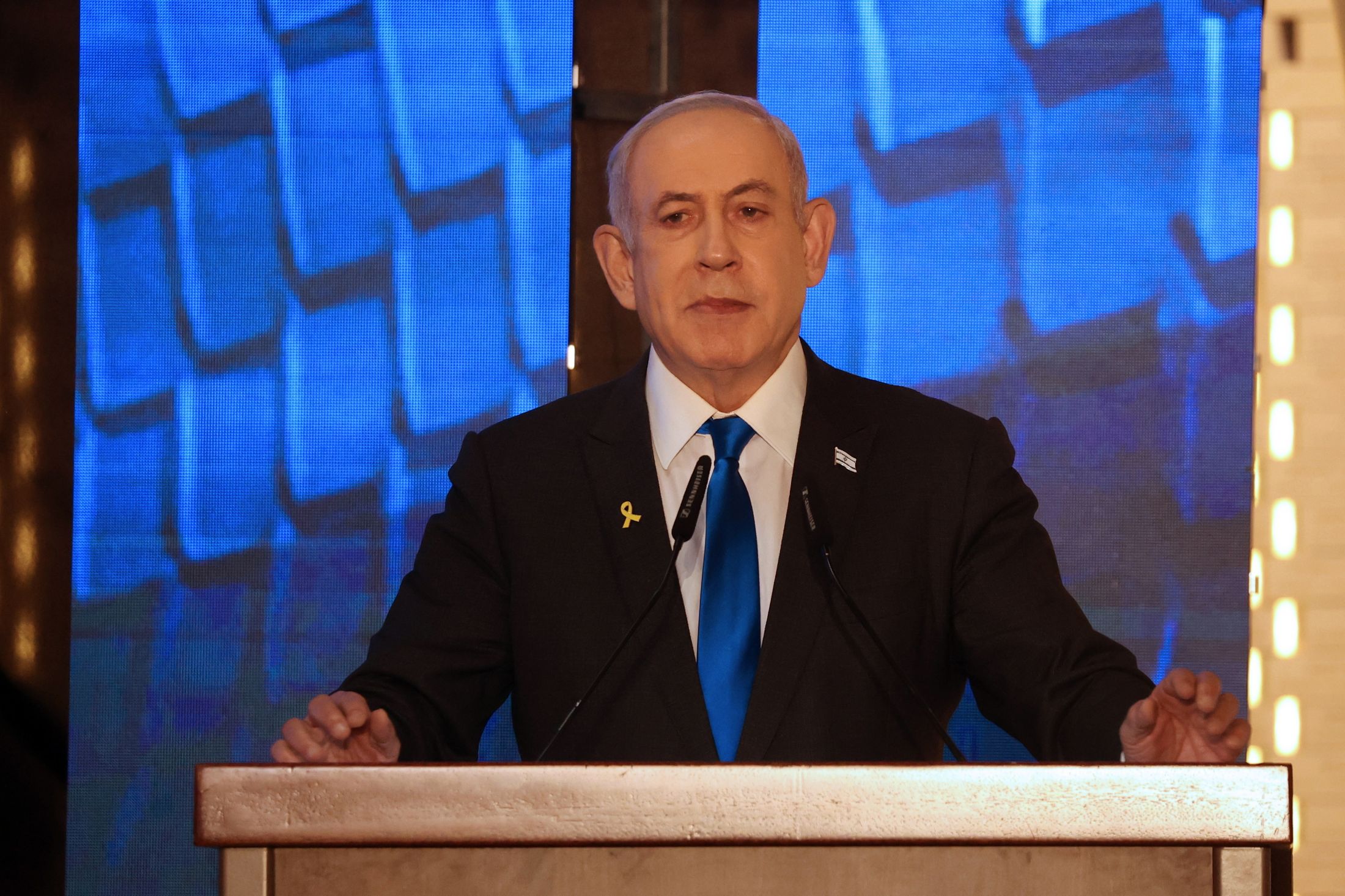 Netanjahu azt állítja, az Egyesült Államok visszatartja az Izraelnek szánt fegyverszállítmányokat – Liner.hu