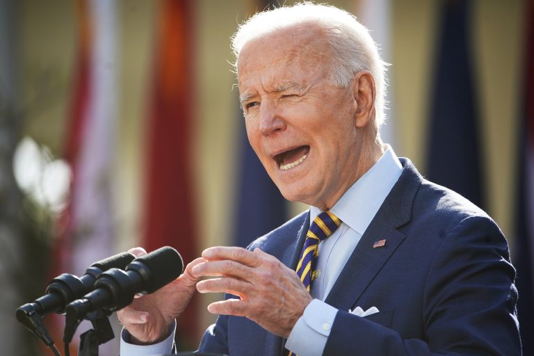 Kamala Harris szerint Joe Biden egy „legenda”