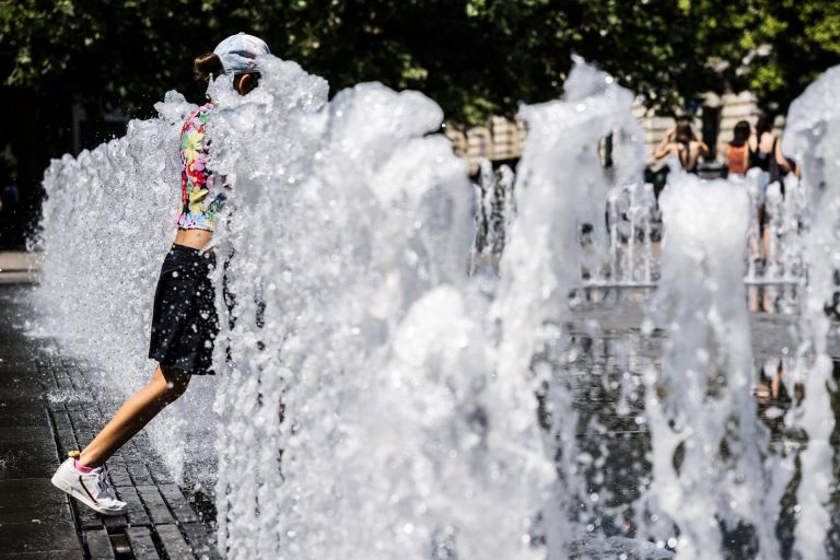 Kedden közel 40°C is lehet a levegő hőmérséklete