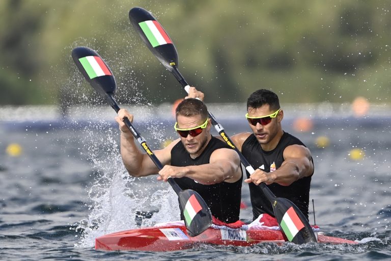 Itt az újabb magyar olimpiai érem, Nádas Bence és Tótka Sándor második lett a döntőben