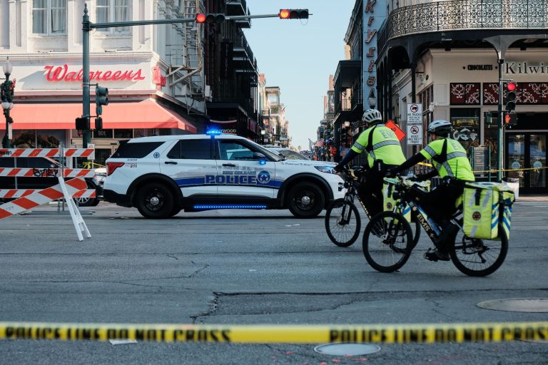 New Orleans-i tömeggyilkosság: a támadás előtt távolították el a gyalogosvédő korlátokat az utcában