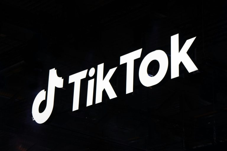 Elérhetetlenné vált a TikTok az USA-ban, de ezzel nincs vége