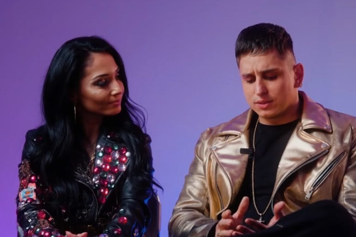 Aurelio meg akarja nyerni A Nagy Duettet Nótár Mary-vel