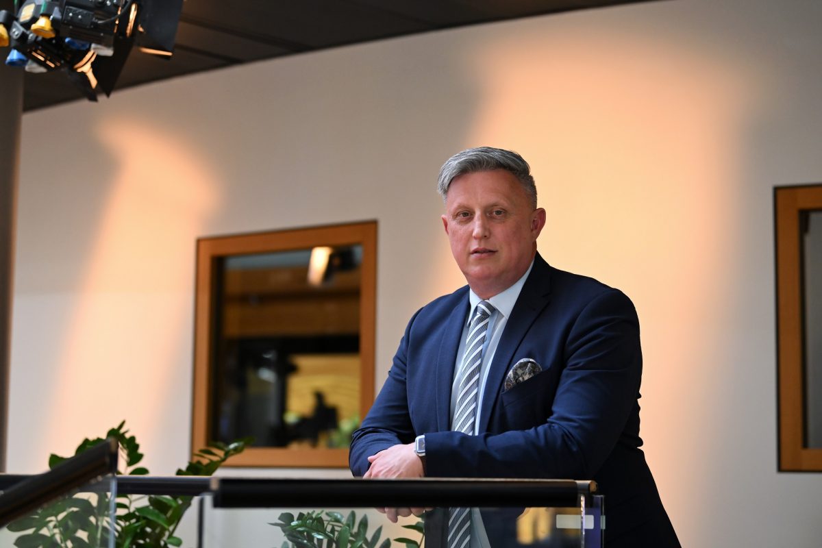 Győrffy Balázs beismerte bűnösségét a nőbántalmazási ügyében