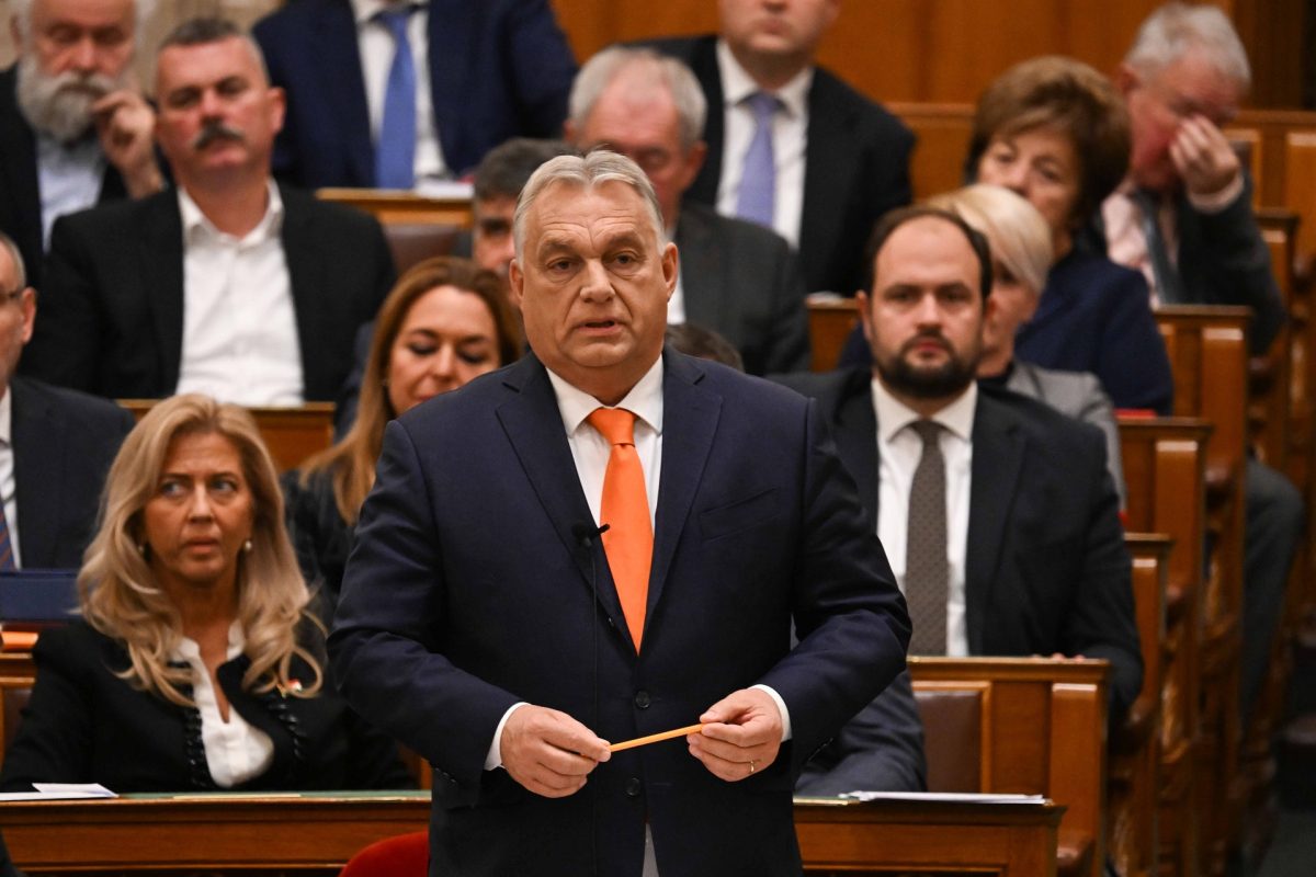 Orbán Viktor: a Tisza Párt, a DK és Momentum is el akarja venni az EU-s pénzeket