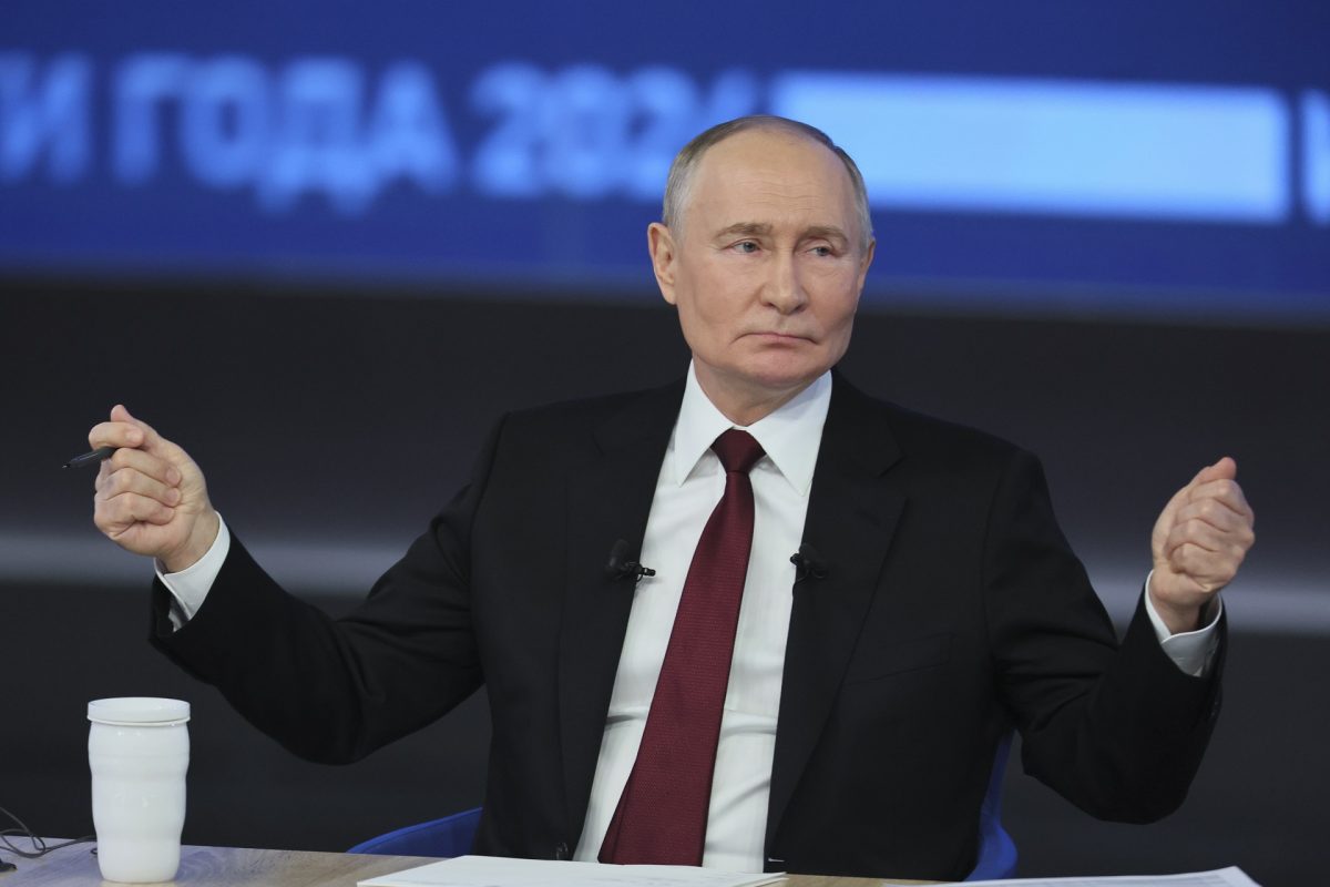 Vlagyimir Putyin nagyon komoly embereket küld tárgyalni az ukrán háborúról