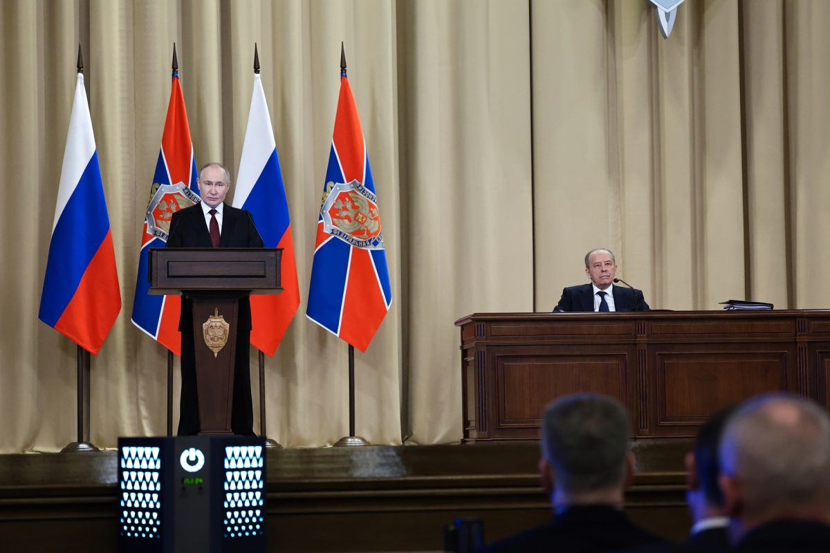 Egyre szorosabb az USA és Oroszország viszonya