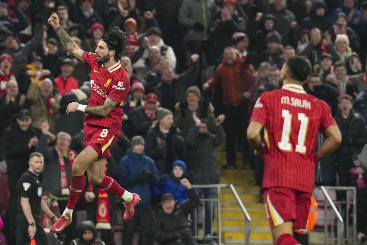 Hamarosan pályára lép a Liverpool, élőben adja a tévé