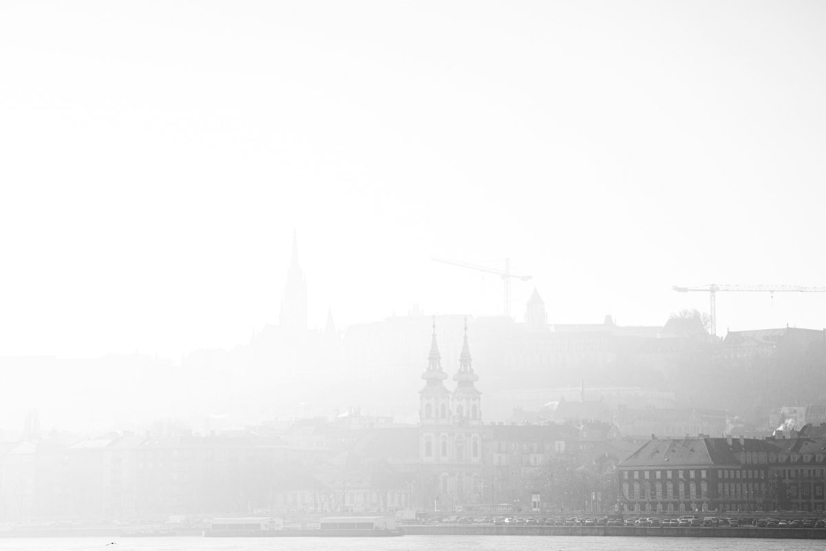 Kedden sem lesz túlságosan melegünk, esőnek nyoma sincs