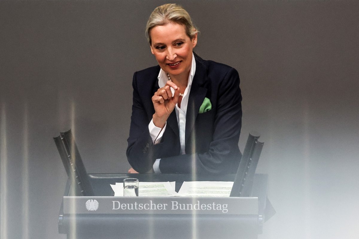 Történelmi döntés előtt a Bundestag, megváltozhat Európa védelmi egyensúlya