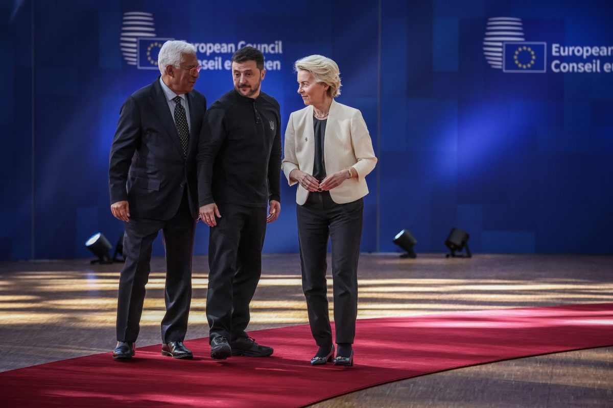 Zelenszkij hétfőn Szaúd-Arábiába utazik tárgyalni, Trump csak később megy