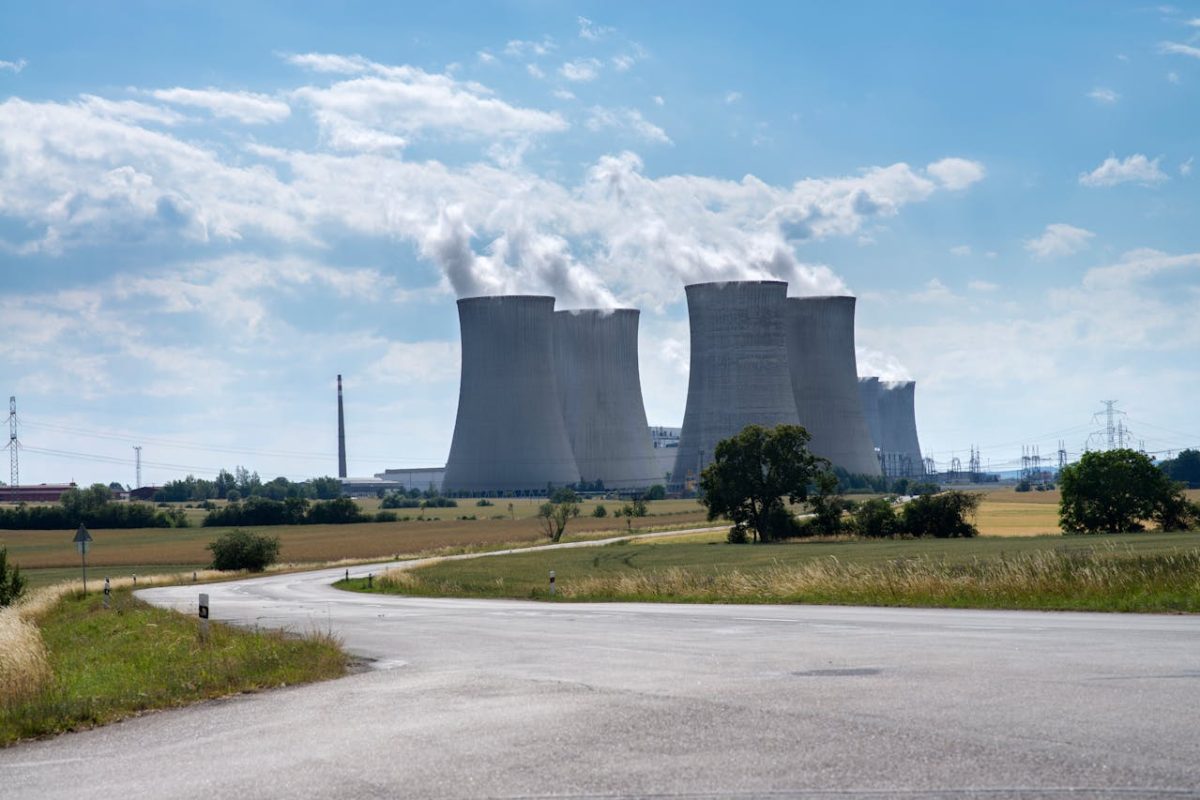 40 év után visszatérnek az olaszok az atomenergiához
