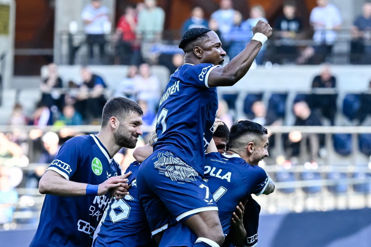 Videón a Puskás Akadémia 3-1-es győzelme, tapadnak a Ferencvárosra