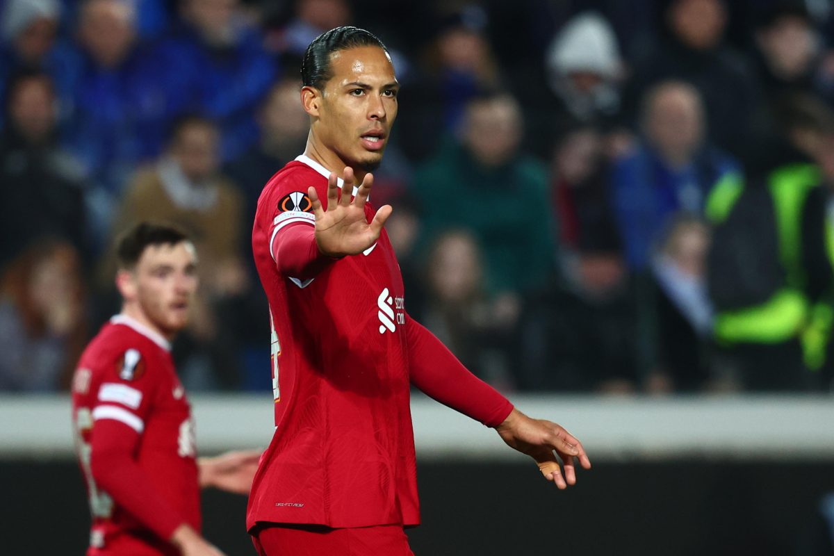 Itt a nagy bejelentés, újabb liverpooli legenda hosszabbított Szoboszlaiéknál