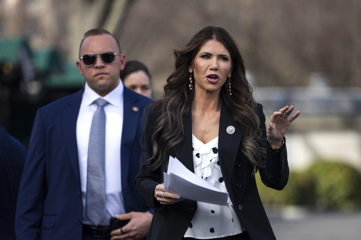 Ellopták az USA belbiztonsági miniszterének táskáját egy washingtoni étteremben