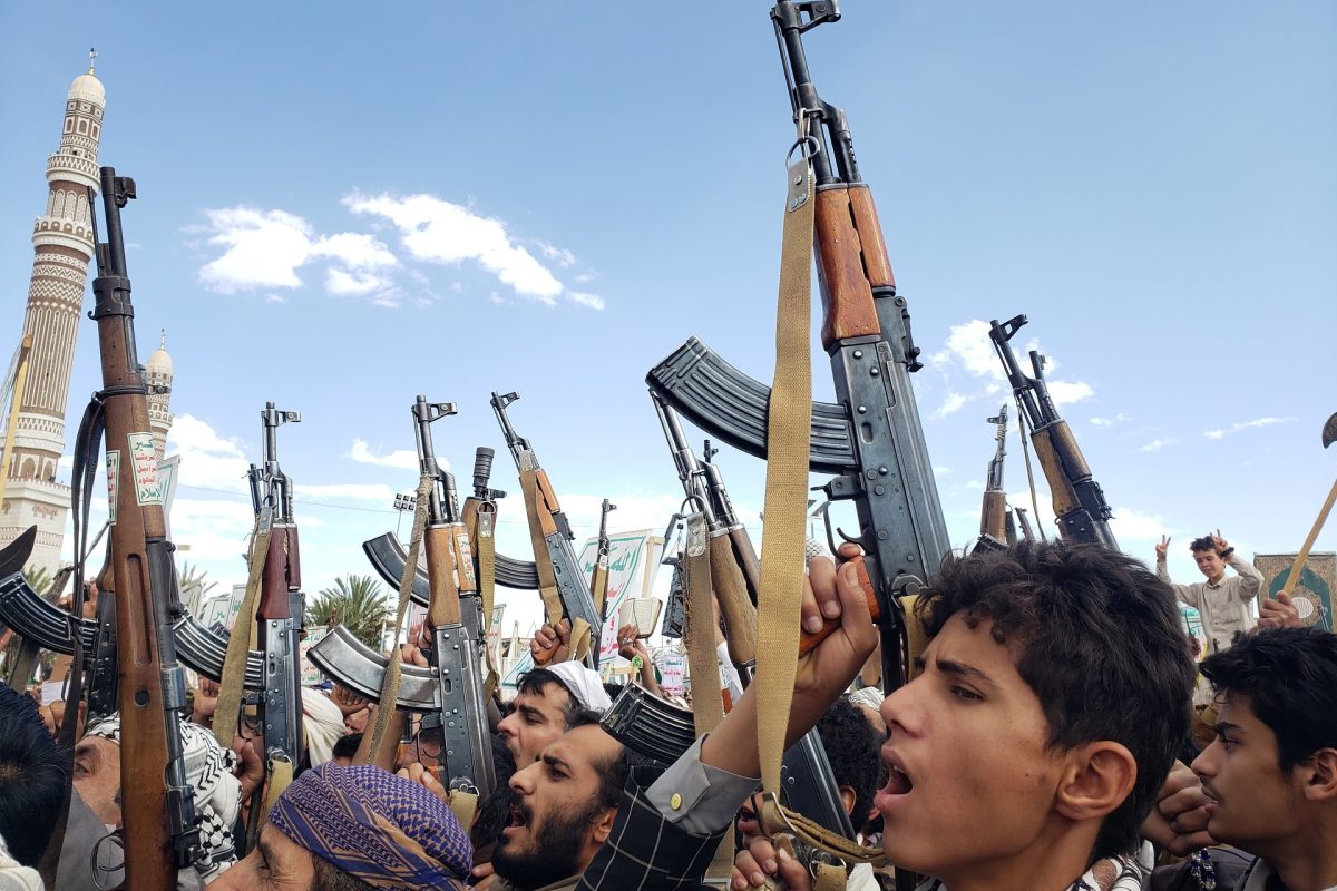 Hatalmas erejű támadást indított az USA Jemen ellen, sok a halott