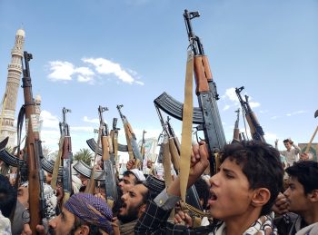 Hatalmas erejű támadást indított az USA Jemen ellen, sok a halott