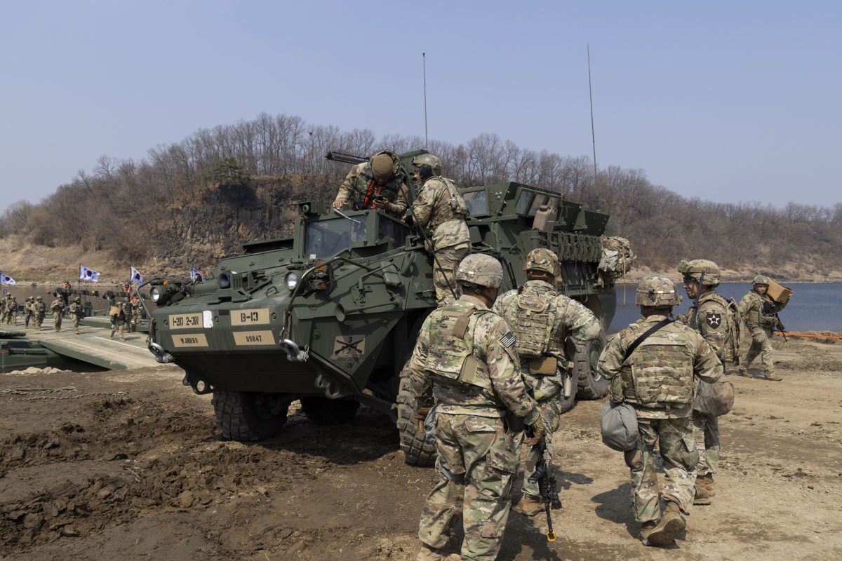 A Kreml embere kijelentette, aki ezt megteszi, Oroszország támadására számíthat