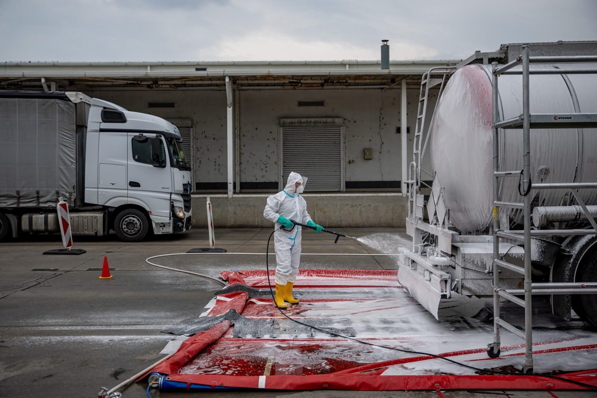 Határátkelőket zárhatnak le a száj- és körömfájás miatt
