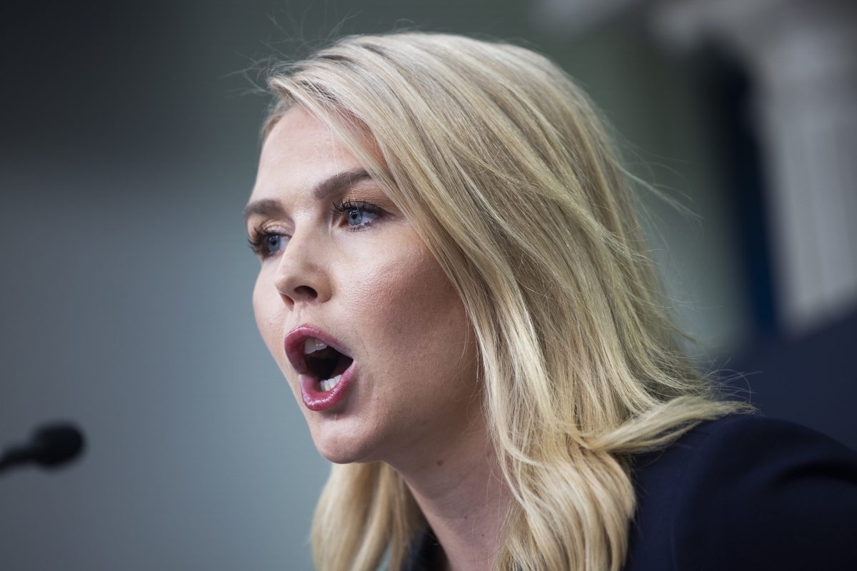 A Fehér Ház zsarolásnak minősíti az EU Apple és Meta elleni bírságait