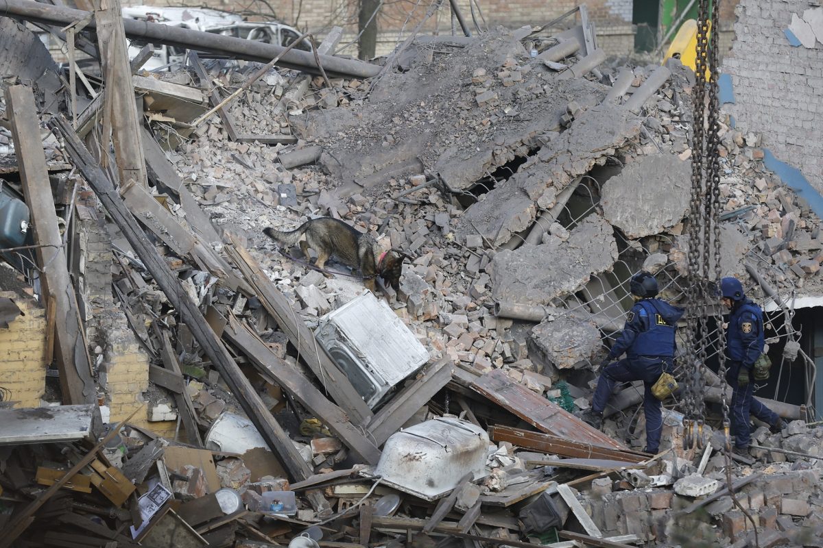 Oroszország továbbra is tagadja, hogy civileket vett célba Kijevben