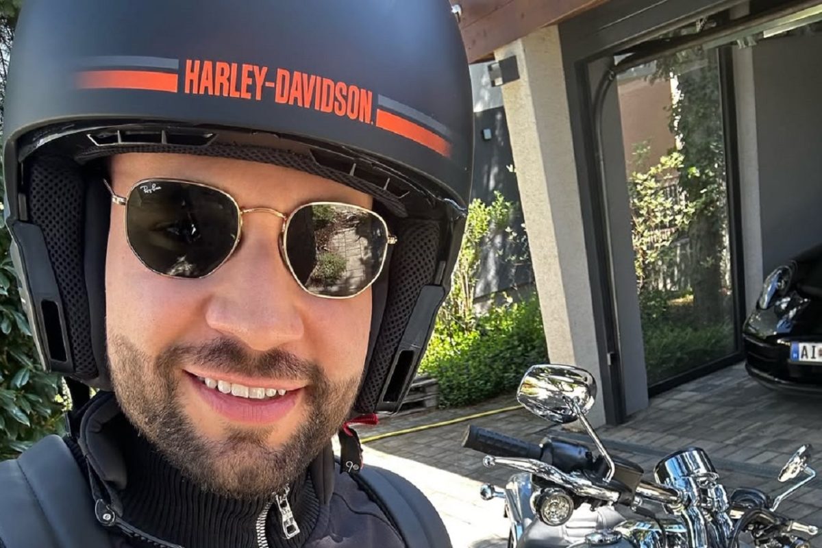 Rácz Jenő új motorja az egyik legmenőbb darab, a Porschéja is komoly