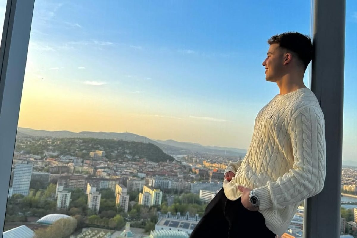 Ilyen elegáns Schobert Norbi fia (fotók)