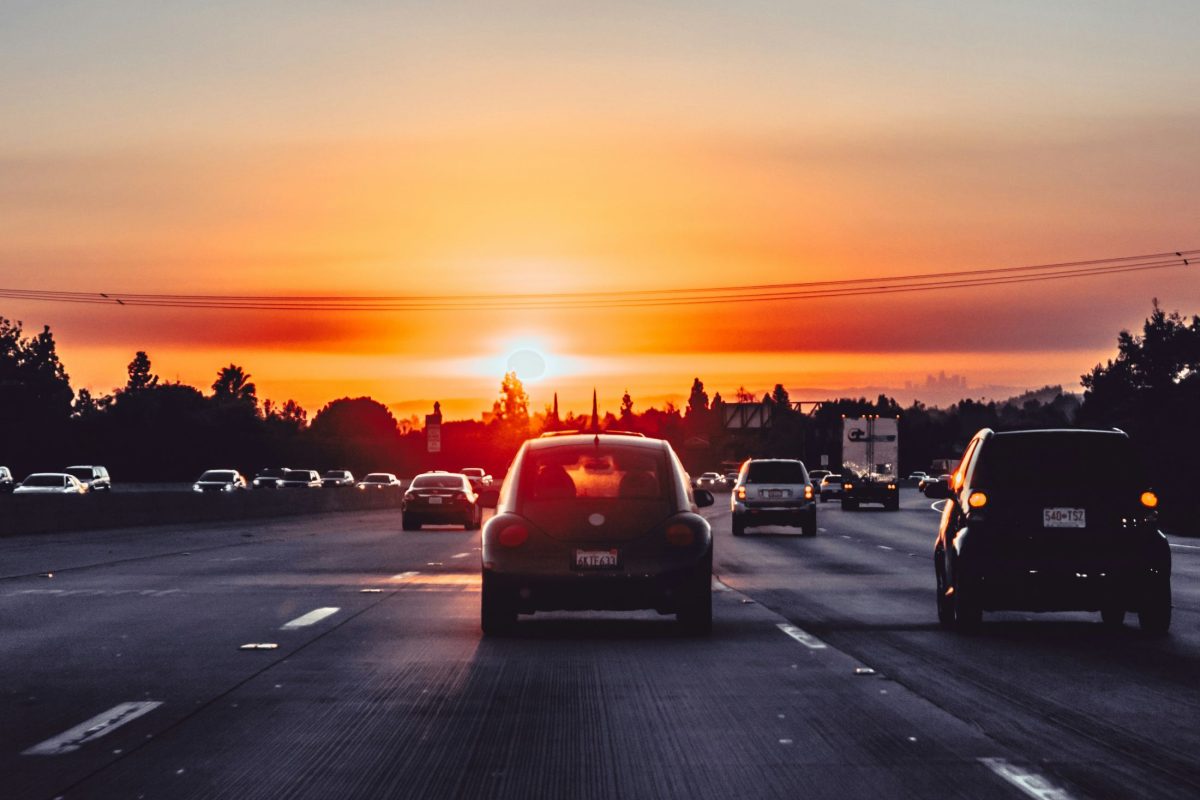 Dróntámadás történt Belgorodban, két ember életét vesztette egy autópályán