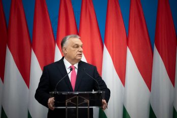Orbán Viktort feljelentették közúti veszélyeztetés miatt